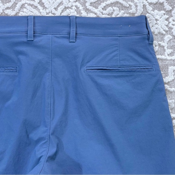 J. Crew Men’s 7” Tech Shorts - Picture 10 of 11